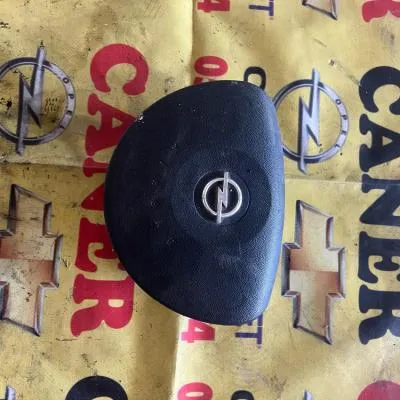 Opel Corsa C Direksiyon Airbeg