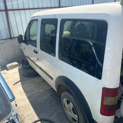 Ford Connect Sol Ön Kapı